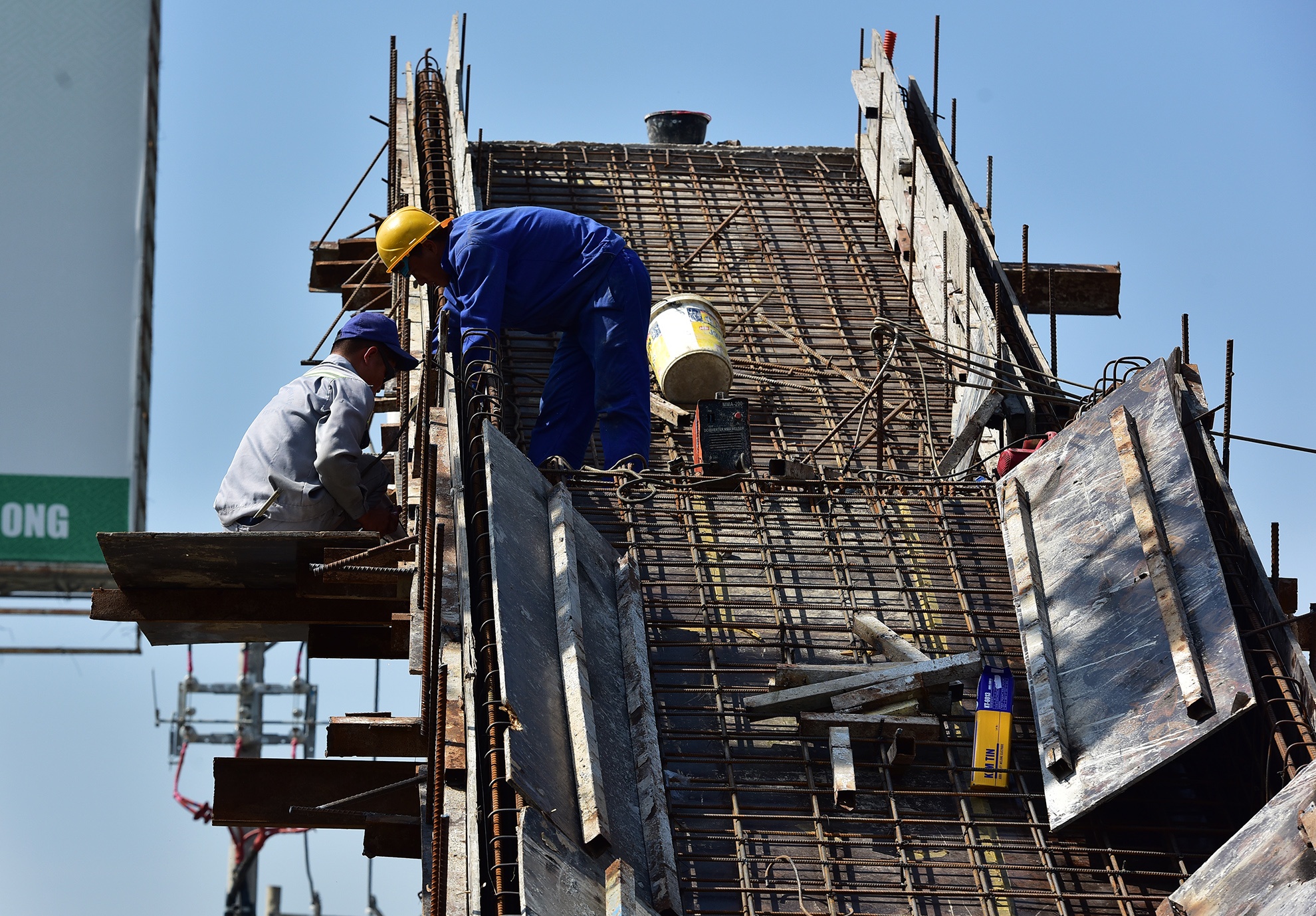 dam cau bo hanh de bep container anh 11