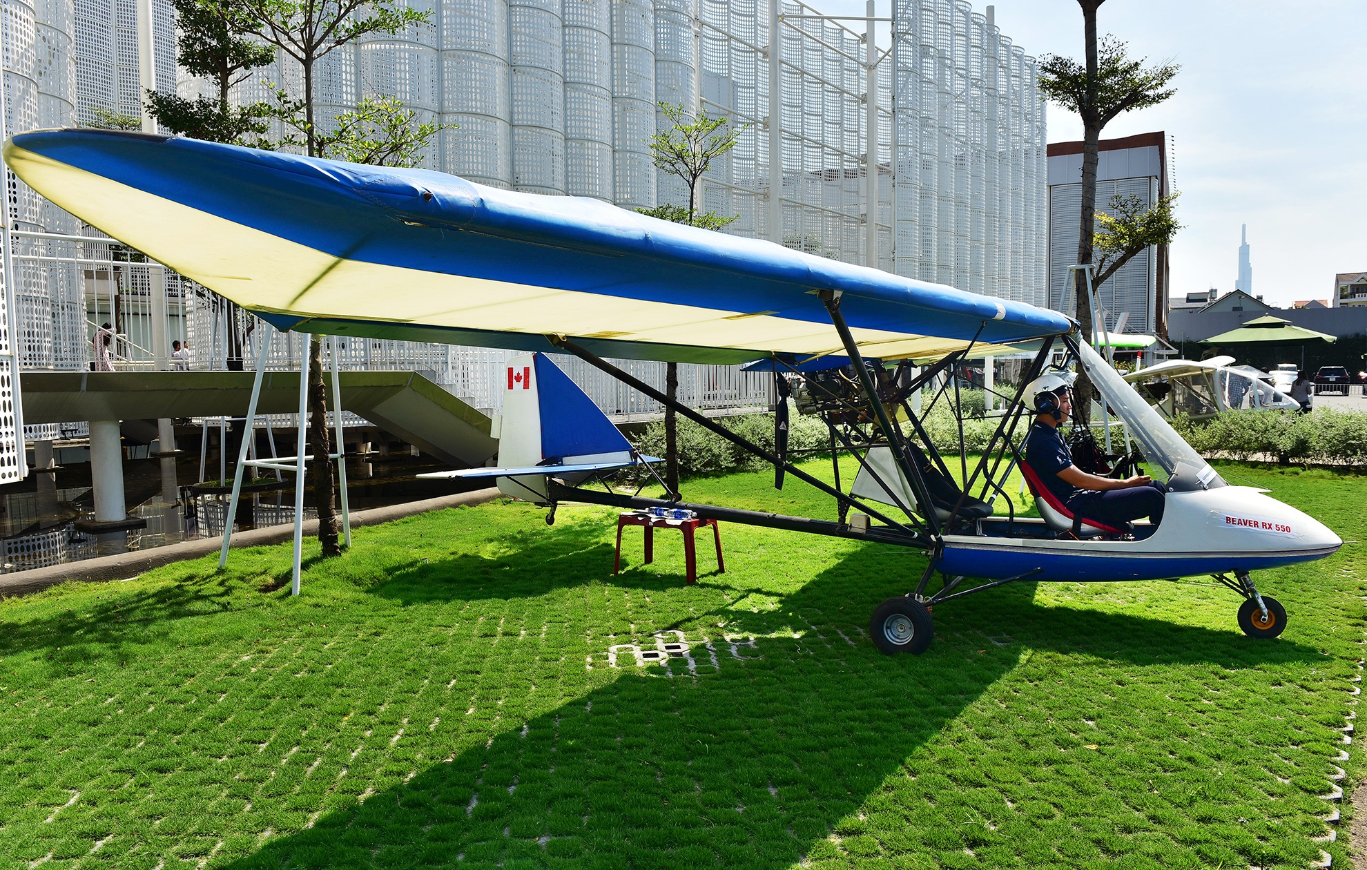 may bay sieu nhe tai trien lam hang khong o TP.HCM anh 10