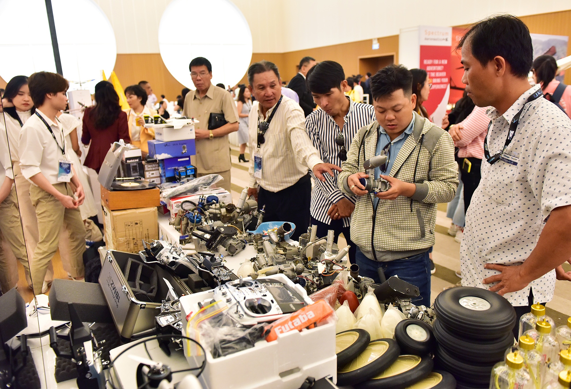 may bay sieu nhe tai trien lam hang khong o TP.HCM anh 8