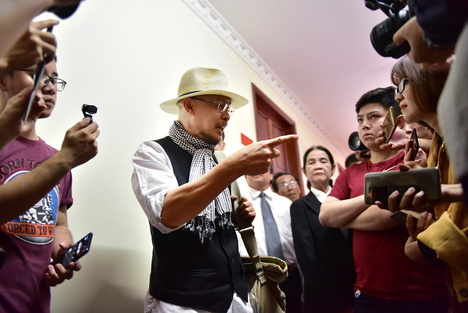 ong Vu tram ngam trong ngay tuyen an ly hon anh 2