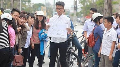 Clip nam sinh Thanh Hoa to tinh cong phu bi tu choi hinh anh