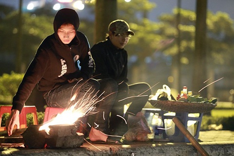 Ha Noi ret dam, Sai Gon lanh nhat trong 10 nam qua hinh anh