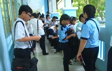 Tuyen sinh lop 10 TP.HCM: Cham dut xet tuyen hinh anh