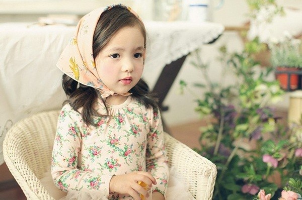 Co be lai nguoi Han Quoc khien cong dong mang lieu xieu hinh anh