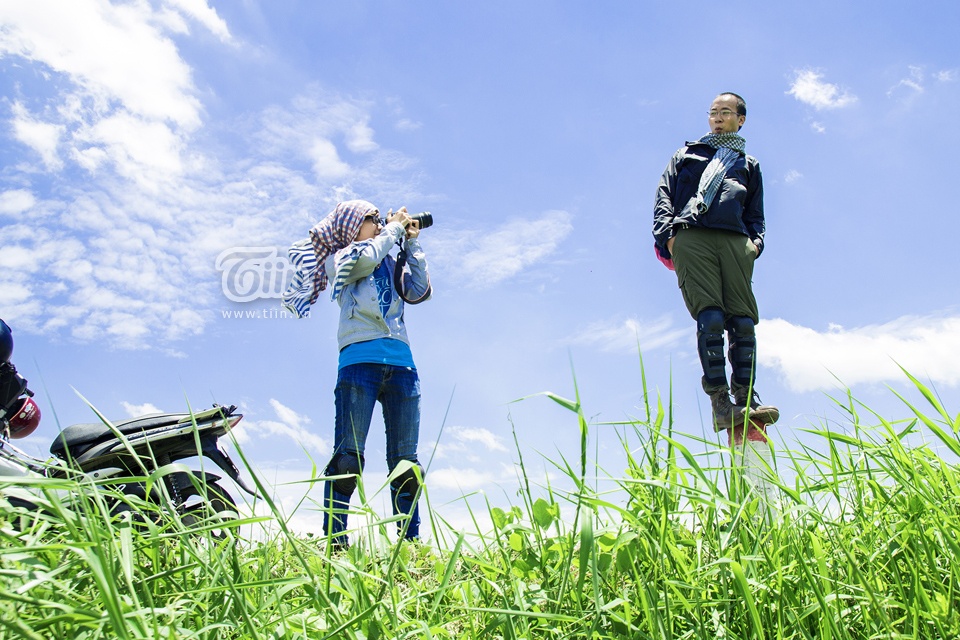 'Bong dung muon phuot' voi bo anh tinh yeu tren tung cay so hinh anh