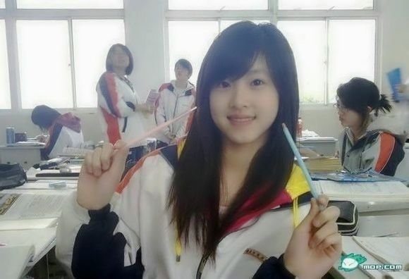 Hotgirl hồi cấp 3.
