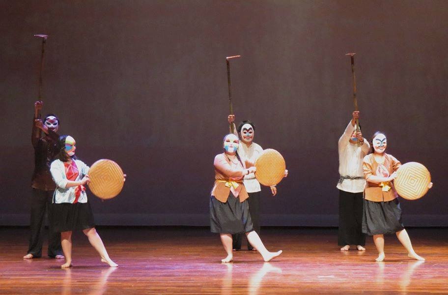 Tiết mục văn nghệ đặc sắc Mái đình làng biển.