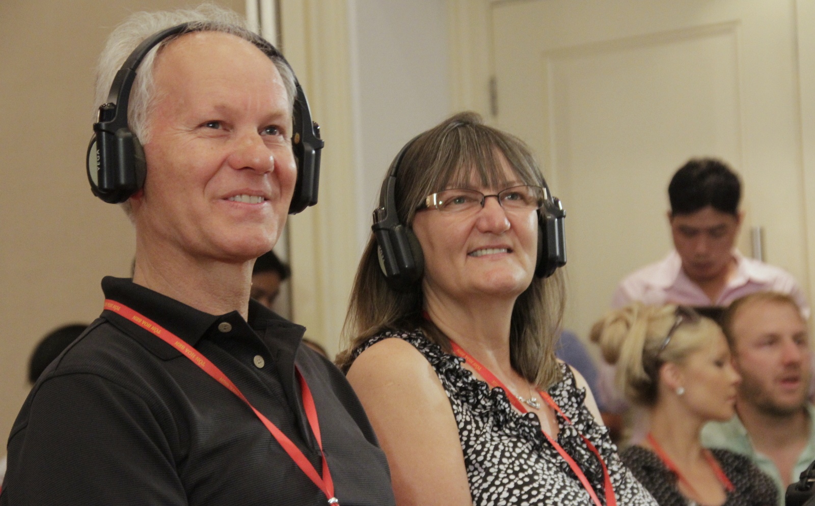 Ông Boris Vujicic và bà Dushka là cha mẹ của Nick cũng xuất hiện tại buổi giao lưu.