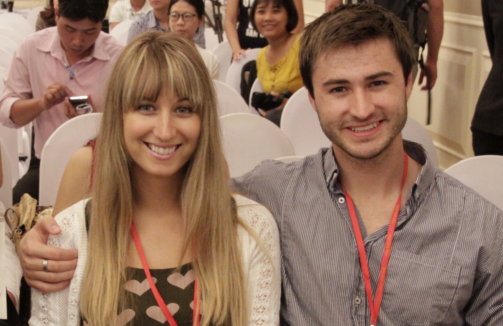 Em gái ruột Michelle và chồng Daniel Deuschle.