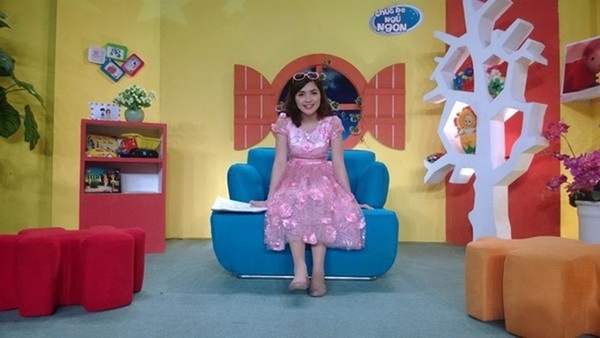 Chị Kính hồng trong chương trình Chúc bé ngủ ngon