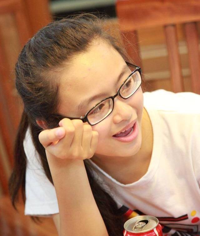 Đặng Thị Thảo Trang, thủ khoa khối D1, ĐH Ngoại thương Hà Nội.