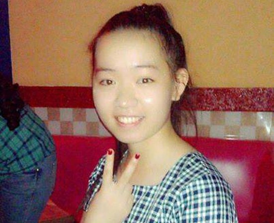 Nu sinh mac benh tim tro thanh thu khoa DH Kinh te Da Nang hinh anh