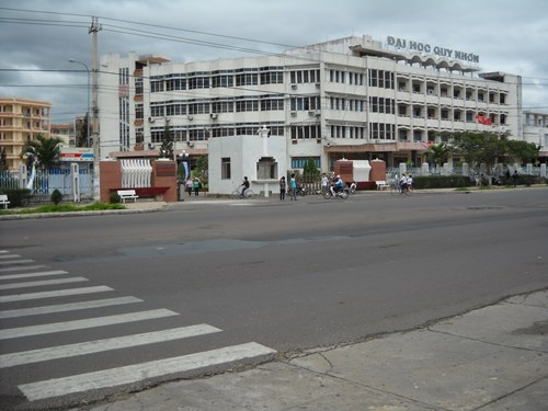 Phat hien 71 truong hop duoc nang diem tai DH Quy Nhon hinh anh