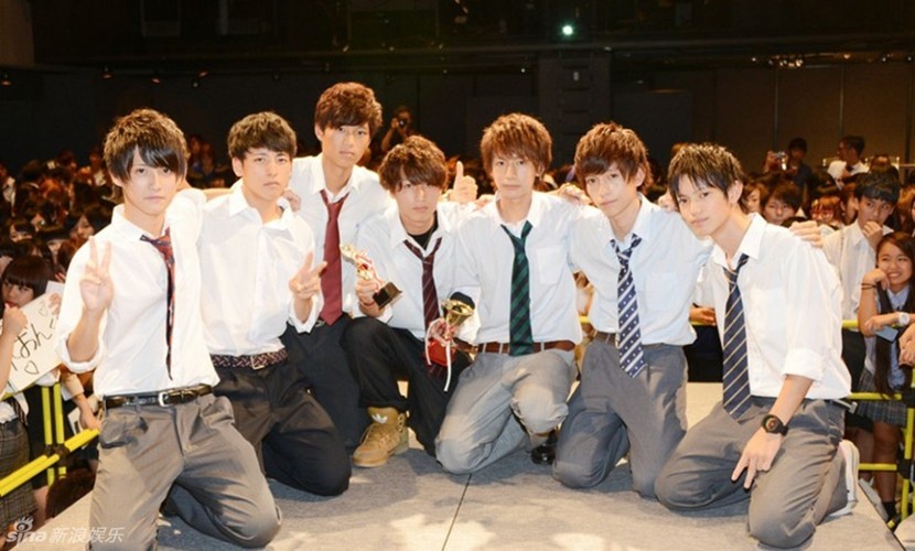 7 nam sinh lọt vào vòng chung kết cũng có cơ hội được lên tạp chí thời trang Samurai ELO