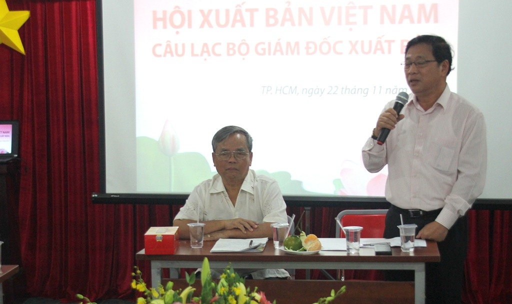 Hop mat CLB Giam doc xuat ban o phia Nam hinh anh