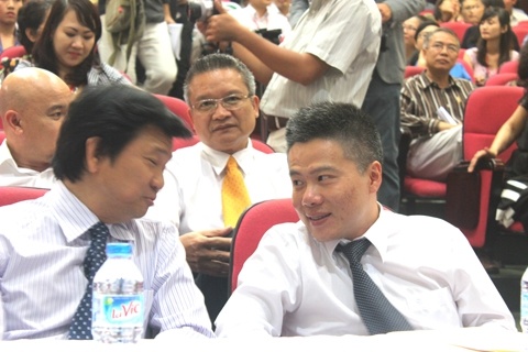 GS Ngo Bao Chau: 'Gioi tre can phai trung thuc' hinh anh