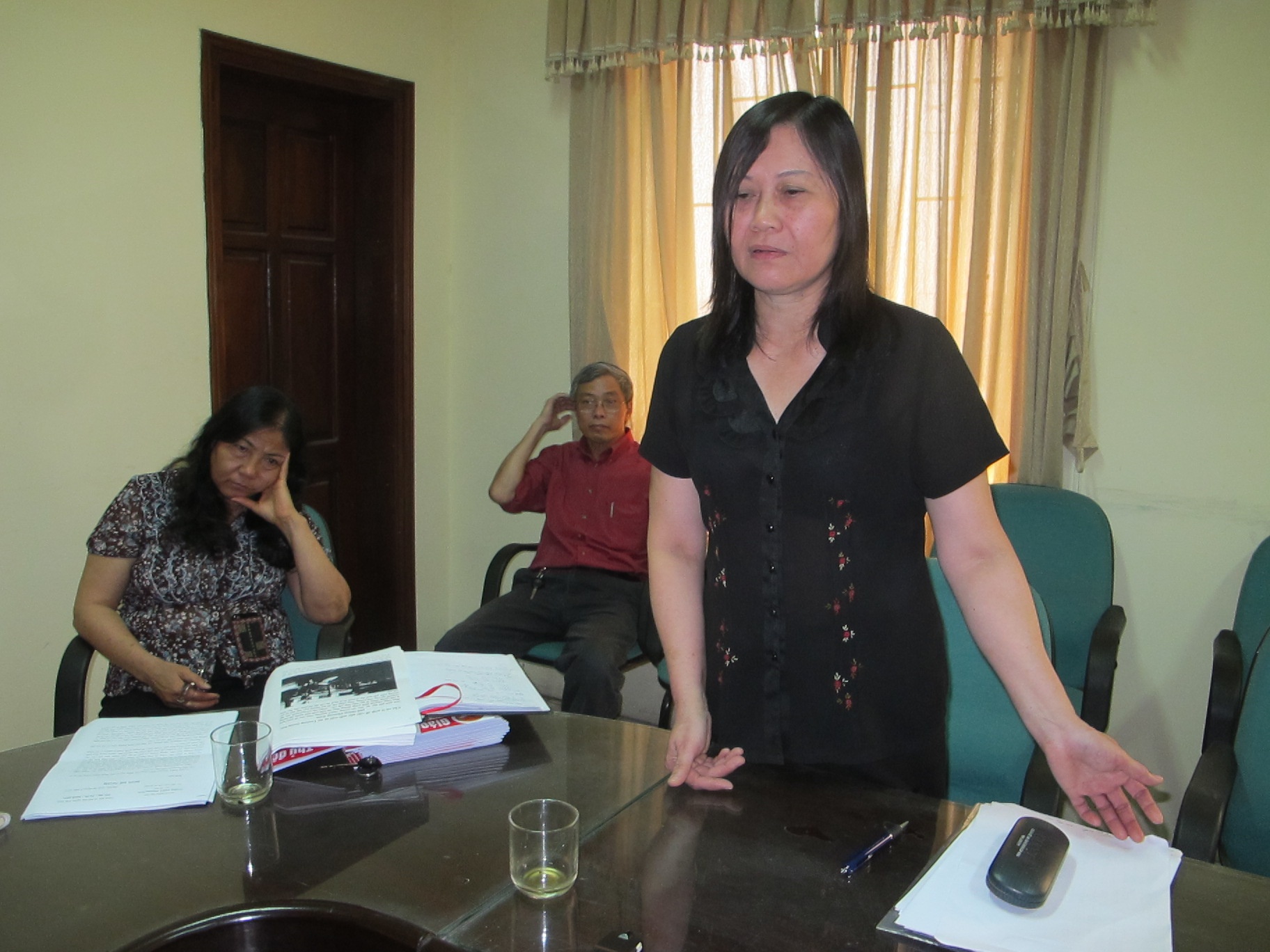 Pho hieu truong bi ‘to’ xu no tram ty bi trieu tap hinh anh