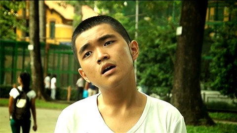 Clip quay nguoc thoi gian cua sinh vien Ngoai Thuong hinh anh