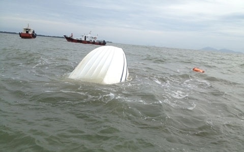 Dung lai 2 vu tai nan tham khoc trong le cau sieu hinh anh