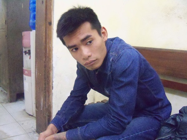 Thanh nien nha giau bi ‘ngao da’ thanh ke cuop hinh anh