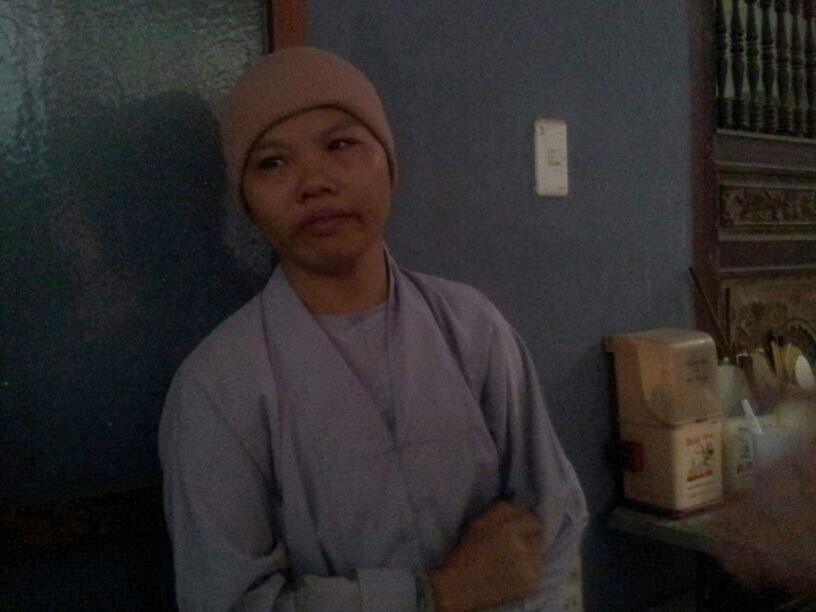 Su co bi to danh nhau, chui bay o Ha Noi noi gi? hinh anh