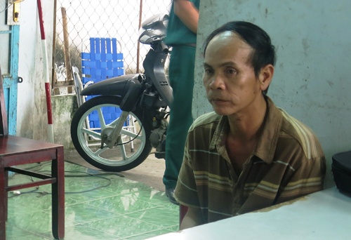 Xe tai thao chay, can chet canh sat giao thong hinh anh