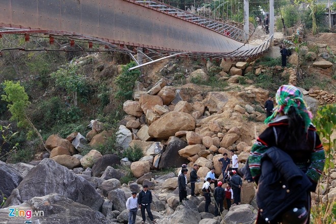 Khoi to vu an hinh su vu sap cau Chu Va 6 hinh anh