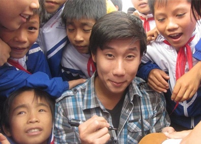 Viet kieu vao de Van: 'Tu 14 tuoi chua tung xin tien bo me' hinh anh