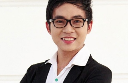 Thay Khac Hieu: Chua bao gio thay cam giao vien mac vay hinh anh