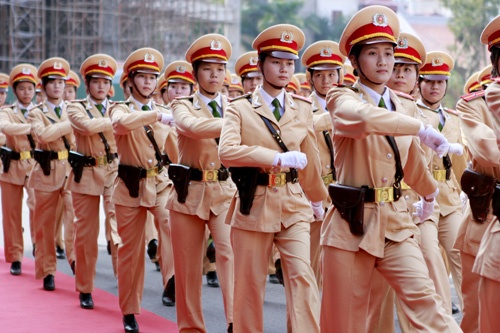Nhung le khai giang doc dao cua nam 2012 hinh anh