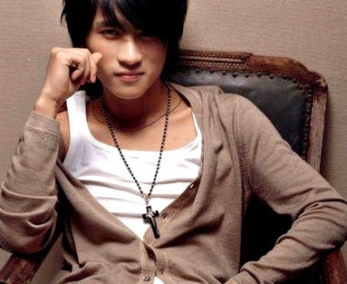 Cuon sach cua tac gia dien trai bac nhat Trung Quoc hinh anh