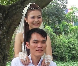 Chuyen tinh chang trai nho em ruot lam chu re hinh anh