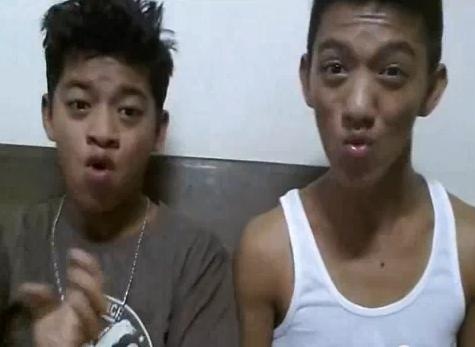 Hai huoc clip 2 chang rang sun hat nhep nhan like 'khung' hinh anh