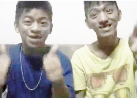 Hai chang rang sun hat nhep lai tiep tuc gay 'sot' hinh anh