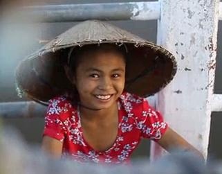 Clip ngay Trung thu khien nghin nguoi roi nuoc mat hinh anh