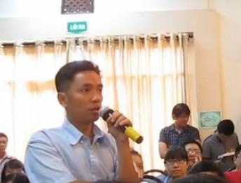 Clip 'Thanh nien nghiem tuc' hoi xoay Huyen Chip hinh anh