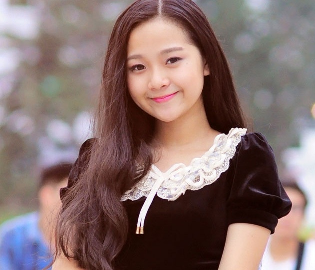 Hot girl Tam Trieu Dang bi giat tui, cuop iPhone 5S hinh anh