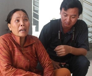 Con do xong vao nha, truy sat 5 nguoi hinh anh
