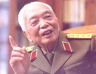 Gia dinh lap mang xa hoi ve Dai tuong Vo Nguyen Giap hinh anh