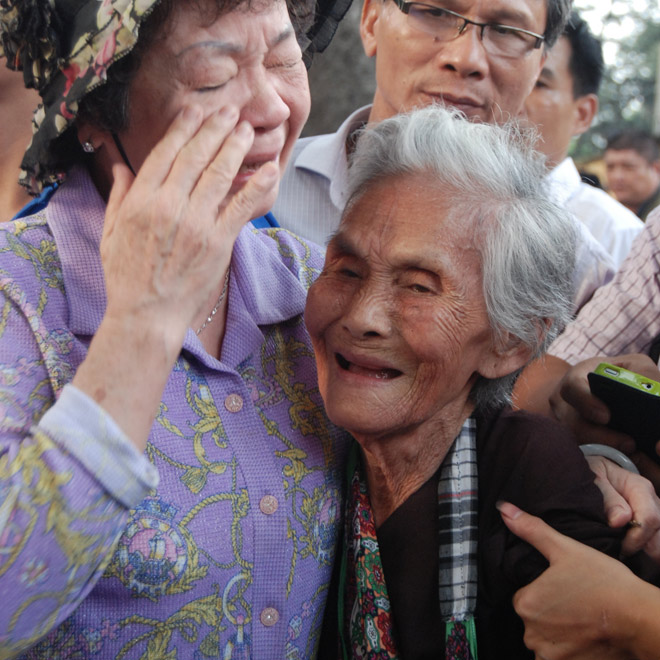 Cu 110 tuoi vao vieng Dai tuong khien nhieu nguoi roi le hinh anh