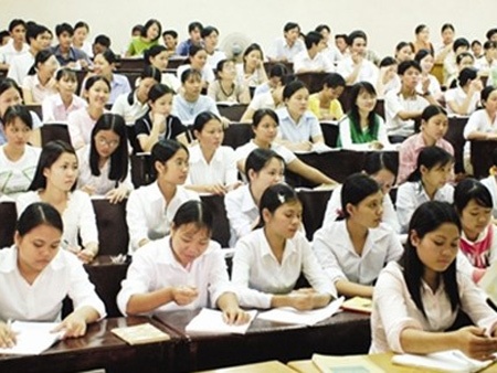 Truong dai hoc gan 800 'chu', gop 75 ty dong hinh anh