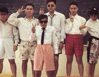 Cuoi te ghe voi nhat ky cua 'thanh nien nghiem tuc' hinh anh