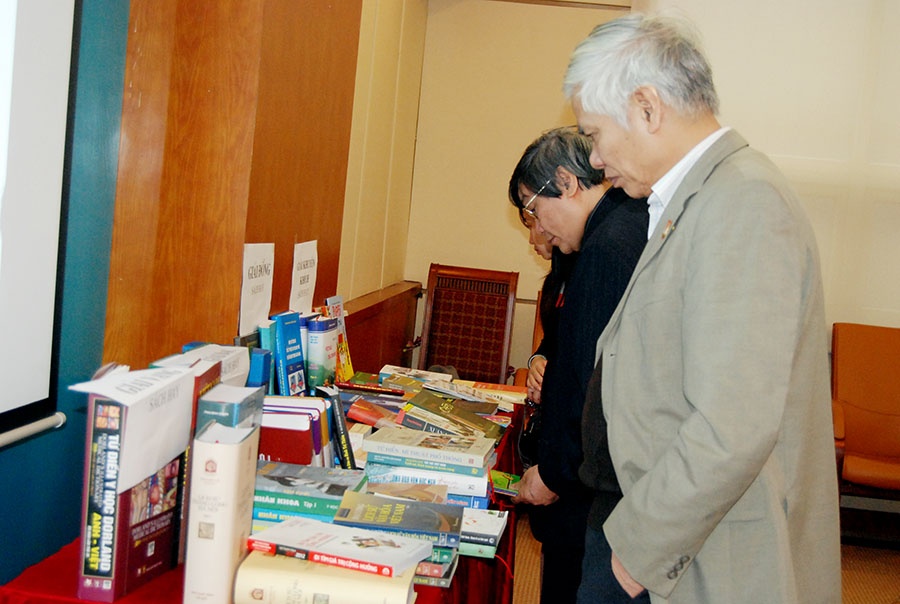 Giai thuong sach Viet Nam: Chat luong deu, minh hoa dep hinh anh