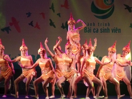 Nhung con so an tuong trong ‘Hanh trinh bai ca sinh vien hinh anh