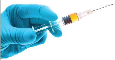 Mot hoc sinh chet sau khi chich thuoc tai nha y si hinh anh