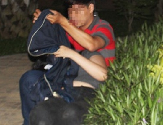 Gioi tre Sai thanh yeu duong man nong noi cong cong hinh anh