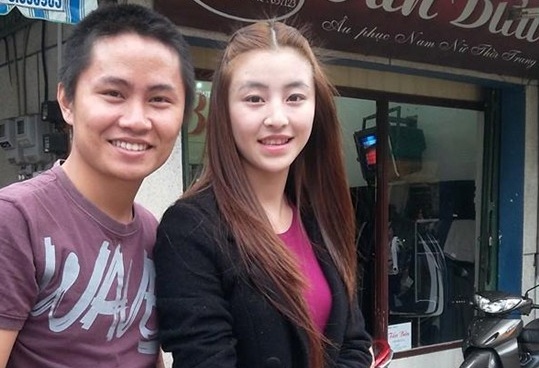 ‘Di 2 ngay moi co cho o quan hot girl banh trang tron’ hinh anh
