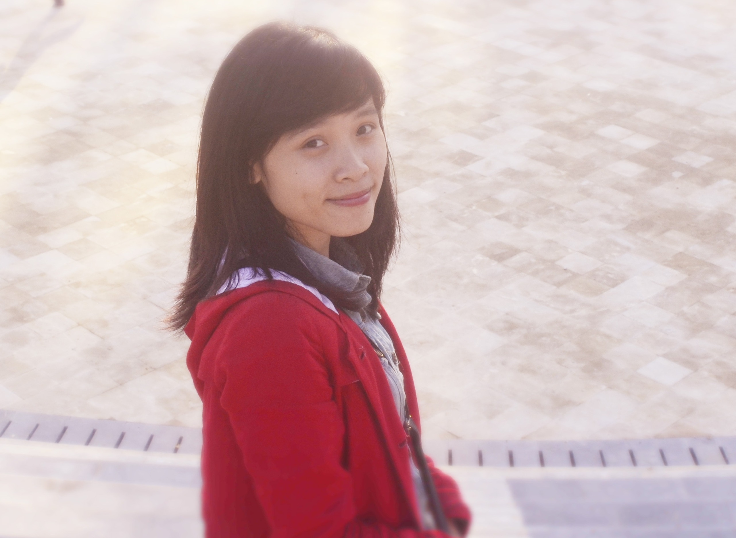 9X DH Ngoai thuong xuat ban 'Cuop anh tu tay dinh menh' hinh anh