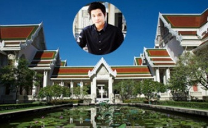 Truong dai hoc phong cach hoang gia cua Phu 'Tuoi noi loan' hinh anh