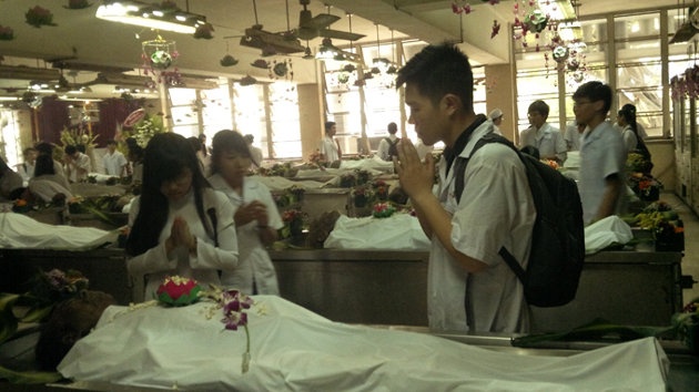 Le Macchabee: Tri an nhung nguoi hien xac hinh anh